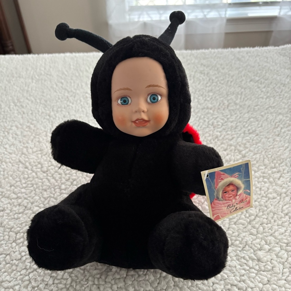 TOY WORKS Baby Face Collection Adorable Ladybug. Porcelain Face. NWT. Great Cond